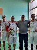 У чемпіонаті Волноваського району з баскетболу серед колективів фізичної культури перемогла команда «РИФ»