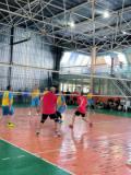 Волейбольні змагання серед працівників «Донецької залізниці» зібрали 5 команд