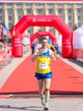 Артемівський бігун став другим на Харківському міжнародному марафоні