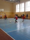 У Добропільському районі юні спортсмени зіграли в міні-футбол