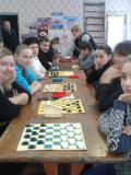 У Старобешівському районі відбувся турнір з шашок серед чоловіків та жінок